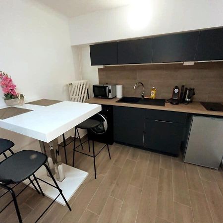 Sejour A Melun Appart'Hotel De La Mediatheque Bagian luar foto