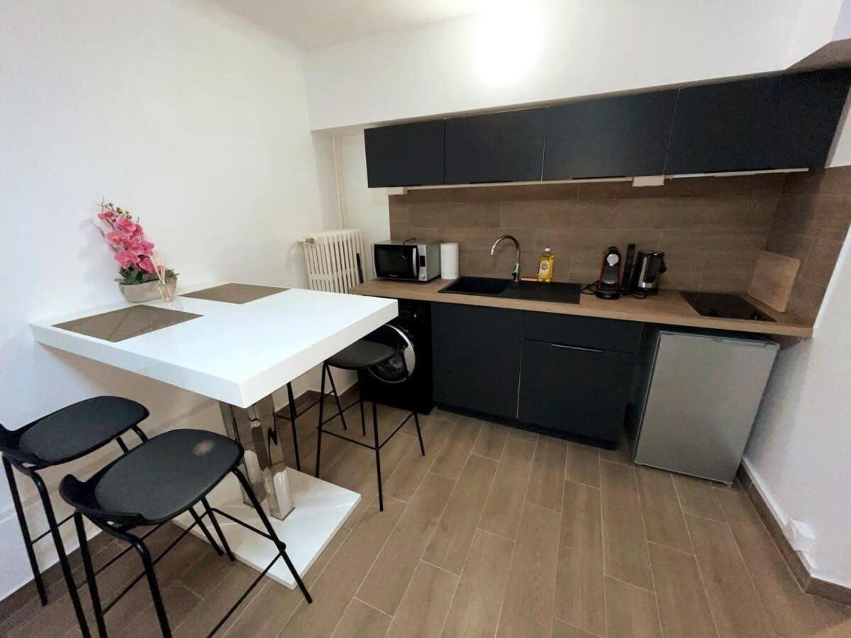 Sejour A Melun Appart'Hotel De La Mediatheque Bagian luar foto